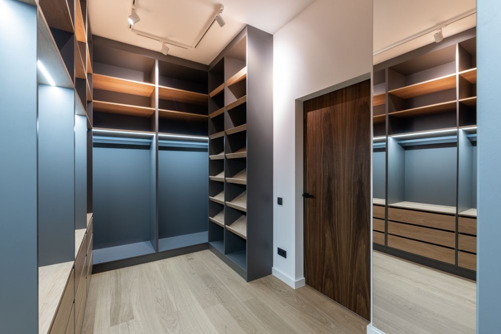 Advanced Wardrobe